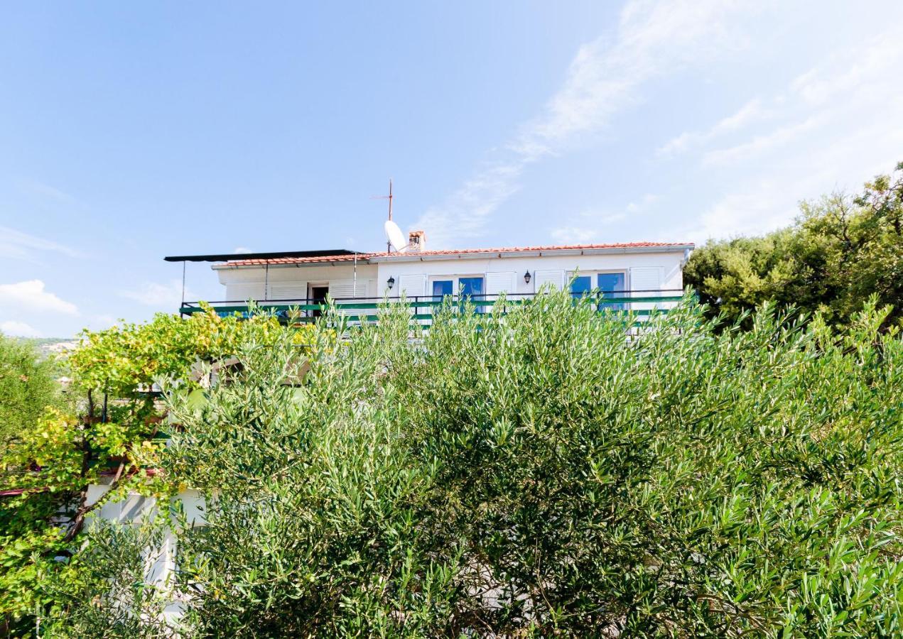 Apartments Ines Banjol エクステリア 写真